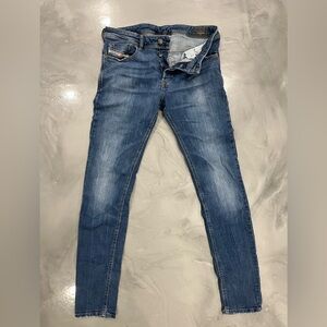 Diesel Jeans - sleenker 33x32 - good condition